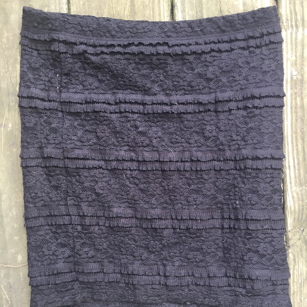 Lace pencil skirt